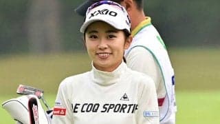 19歳安田祐香に“激似”と評判　キャディーの姉と感謝の2ショットに「いいね！」続々