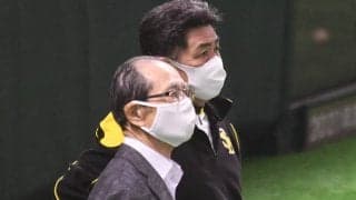 ソフトバンク、王会長視察に指揮官「背筋が伸びる」　4年連続日本一へ軽め調整