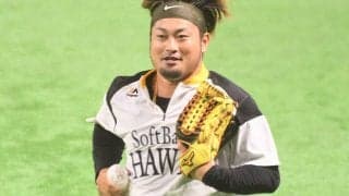 「代打・森唯斗ありえる」　鷹の守護神の強打者顔負け“豪快アーチ”にファン仰天