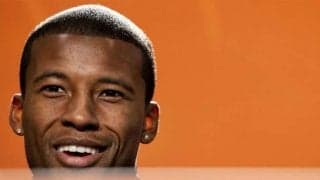 ワイナルドゥムにレアルも興味、バルサは中盤の2選手放出で今夏の獲得狙う