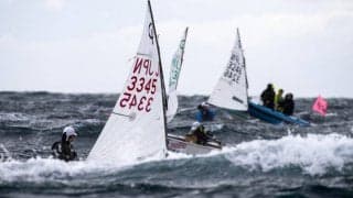 南西強風大波の江の島。全日本OP初日はキャンセル