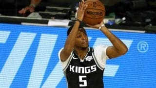 ディアロン・フォックスがキングスと5年約168億円のマックス額で延長契約に合意