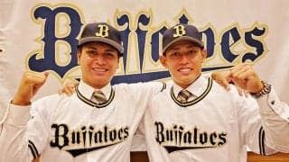 入団拒否の可能性からオリックス入り　仙台大コンビが仮契約「1年目から1軍で」