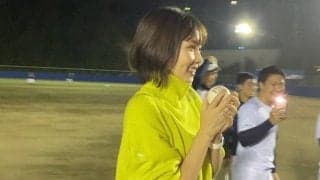 ヒロド歩美アナ、人生初“始球式”は圧巻ノーバウンド投球　球児も驚愕する一球が話題