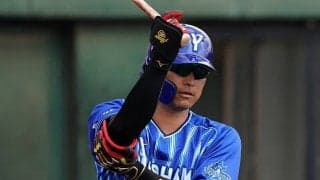 DeNA神里は“美人”!?　戸柱がイケメンの寝顔写真を公開「ずっと隣で…」