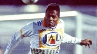 世界一のチームからＪ草創期の清水へ。名DFが振り返る「心境の変化」