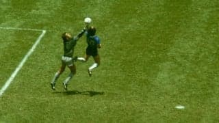 神の手ゴールの“被害者”GKシルトンが複雑な心境明かす「結局一度も謝らずに…」