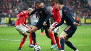 相手をすり抜けた？チアゴがバイエルンで見せた超絶ドリブル突破【インクレディブル・ゴールズ】