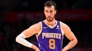 キングスがフランク・カミンスキーとの1年契約に合意、フロントコートに厚みを加える