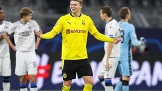 「ここで長期的にプレーする」ドルトムントSD、移籍話が取り巻くハーランドの去就に言及