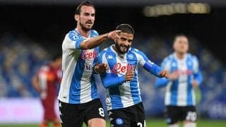 ナポリが英雄マラドーナに捧げる圧巻の4発!　太陽デルビー完勝で好調ローマに“今季初黒星”を与える!《セリエA》