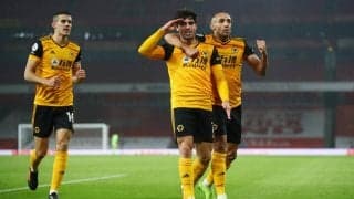 ヒメネスが早々に負傷交代もウルブスが競り勝つ！アーセナルは早くも5敗目《プレミアリーグ》