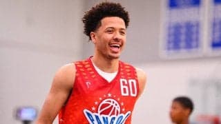 NBAドラフト2021の1位指名候補ケイド・カニンガムがNCAAデビューを飾る