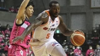 新潟アルビレックスBBがダブルオーバータイムの激戦制す、初出場のアレン・ダーラムが23得点11リバウンド