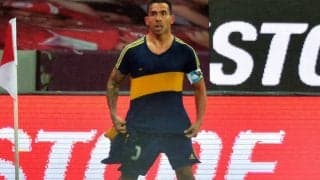 ボカ・ジュニアーズのテベス、メッシ踏襲のジェスチャーでマラドーナを追悼