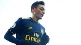 アーセナルのレジェンドが古巣にエジル起用を提言「今の我々には彼のような選手が必要」