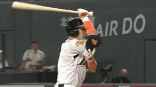 「当たってる！」×3連発　ハム杉谷の懸命“死球アピール”に「ピンマイクついてる」