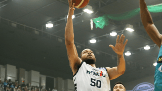 信州ブレイブウォリアーズ、京都ハンナリーズとのロースコアゲームを制し第1戦のリベンジを果たす