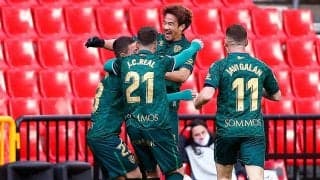 岡崎が絶妙ミドルループで待望のプリメーラ初ゴールも土壇場連続失点でウエスカの初勝利はお預けに…《ラ・リーガ》