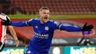 英代表FWが旗を破壊　興奮の“やりすぎパフォ”に海外衝撃「朝レッドブル飲んでるな」