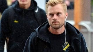 せこい？頭脳的？ 元アーセナルMFの大胆な妨害行為にSNS紛糾