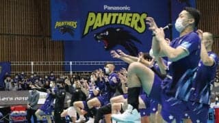 ユニ着用でパンサーズフェイスシールをGET!