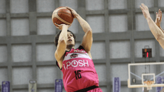 秋田ノーザンハピネッツがホームで連勝、島根スサノオマジックを49得点に抑える