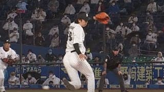 野球から華麗なる転身？　強烈打球の“曲芸アシスト”に「ネイマールもびっくり」