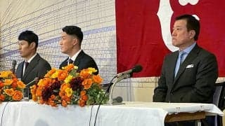 巨人にFA移籍の梶谷、井納が入団会見　梶谷は髭サッパリ「今朝剃った」