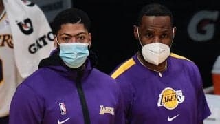 プレシーズン2試合連続欠場中のレブロンとデイビス…レイカーズ指揮官「レギュラーシーズンが始まれば…」