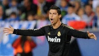 【スーパーゴール図鑑/レアル・マドリー編】稀代のゴールマシーン、C・ロナウドが決めたジャンピングバックヒールボレー