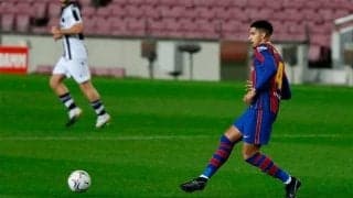 成長著しいアラウホ、長期離脱ピケの穴を埋める活躍で“今後に期待”