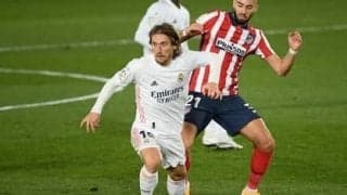 モドリッチが大成したのはなぜか。超絶プレーを生み出す右足の秘密