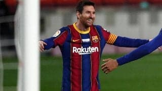 メッシが同一クラブ643得点の世界タイ記録！ 並ばれたペレも「深く尊敬する」と賛辞