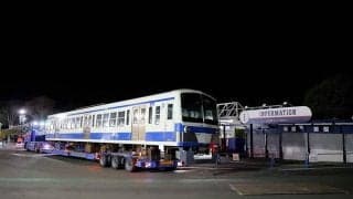 深夜に約100キロの“移送劇”　西武が本拠地に今年引退車両設置で新名所誕生
