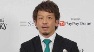 鷹・松田、現状維持4.5億円でサイン　全試合出場途切れ「数字的なところ満足してない」