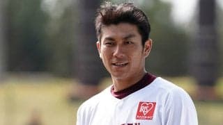 楽天・岡島、3度目の守備位置変更で外野手に　今季は捕手登録も一塁と外野で出場