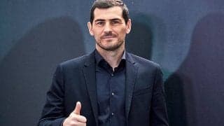 カシージャスが古巣帰還!　レアル・マドリー・ファンデーションのスタッフに