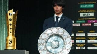 ルーキーながら得票数No.1だった川崎Fの三笘薫「MVPはオルンガ選手がふさわしい」《2020Jリーグアウォーズ》