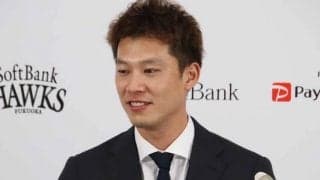 鷹・岩嵜翔は700万円減の6800万円でサイン　苦悩の胸中告白「正直辞めようかと…」