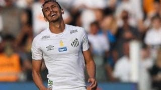 鹿島がオファー撤回したMFピトゥカ、サントスへの不満明かす「敬意を払われずに扱われたことが悲しい」