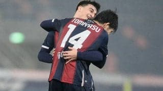 右SBで今季初ゴールの冨安にチーム最高評価！GKをあざ笑うチップキックに称賛