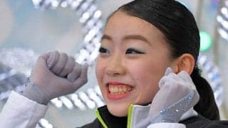 紀平梨花、氷上で決めた“完璧片手側転”にネット反響「衝撃的」「インパクト凄すぎ」