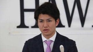 鷹・高橋礼は1750万円増の6750万円　1月は楽天牧田＆西武與座とサブマリン自主トレ