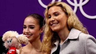 “鉄の女”エテリ氏が目ウルウル　V3教え子との抱擁シーンに露反響「ついに感情を…」