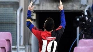 マラドーナの死を父から知らされたメッシ「気が狂いそうになった」