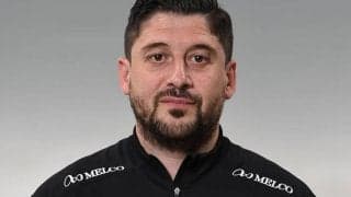 鹿児島、今季横浜FMでヘッドコーチを務めたパパス氏を新監督に招へい「わくわくした気持ちでいっぱい」