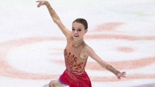 16歳シェルバコワ、38度発熱跳ね返していた　V3達成に「欠場せず闘った自分自身に感謝」