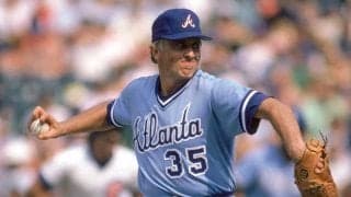 【MLB】318勝投手の「エグすぎる」ナックル　打者腰砕けの“魔球連発”に米衝撃「この落差！」