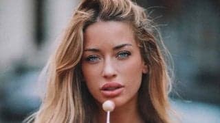 恋多きレアル・マドリーの守護神 スペイン人セクシー美女と熱愛か